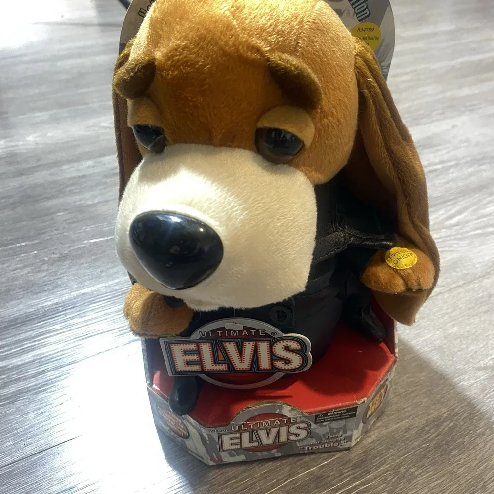 Ultimate Elvis Animated Hound Dog Plush Singing‎ Hound Dog 834789 NIB 2003